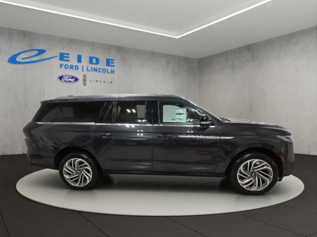 New 2025 Lincoln Navigator L Reserve SUV