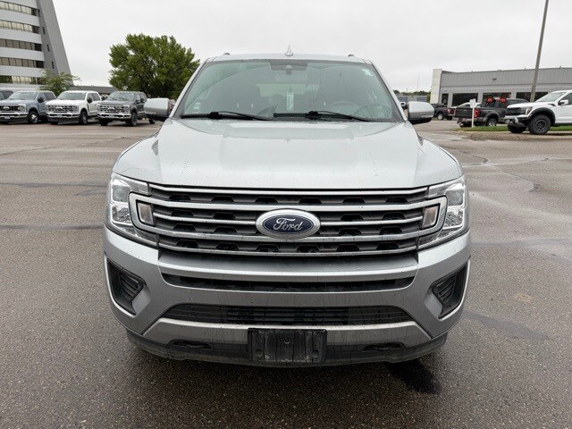 2021 Ford Expedition XLT photo 2