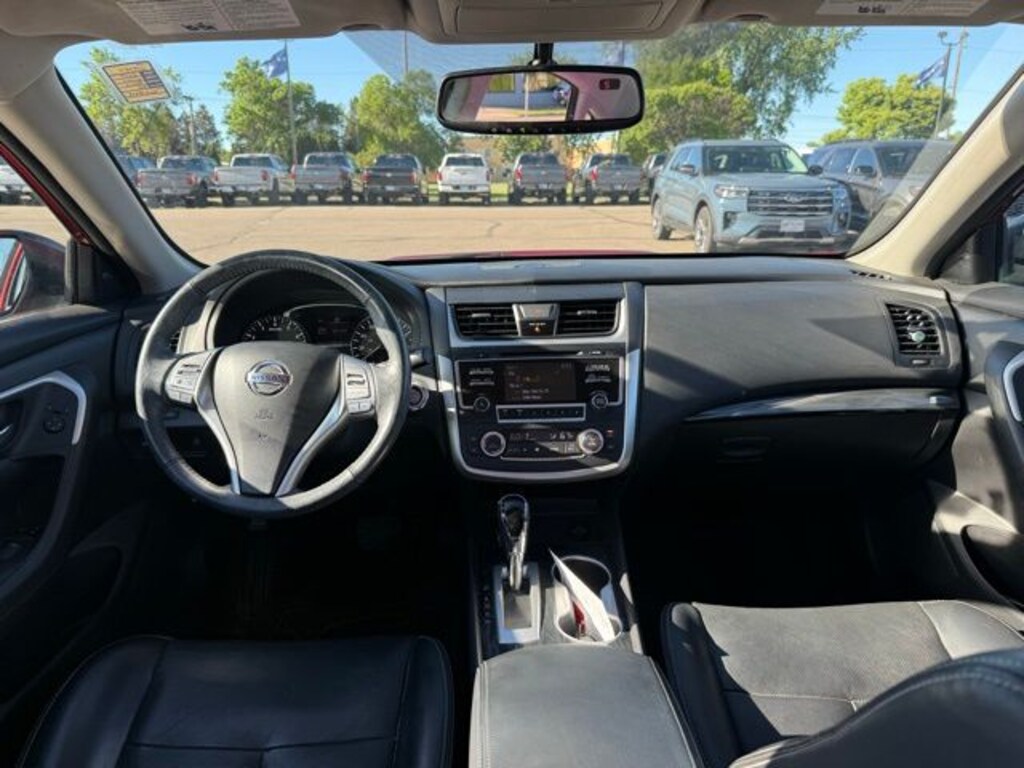 Used 2017 Nissan Altima 2.5 SL Sedan
