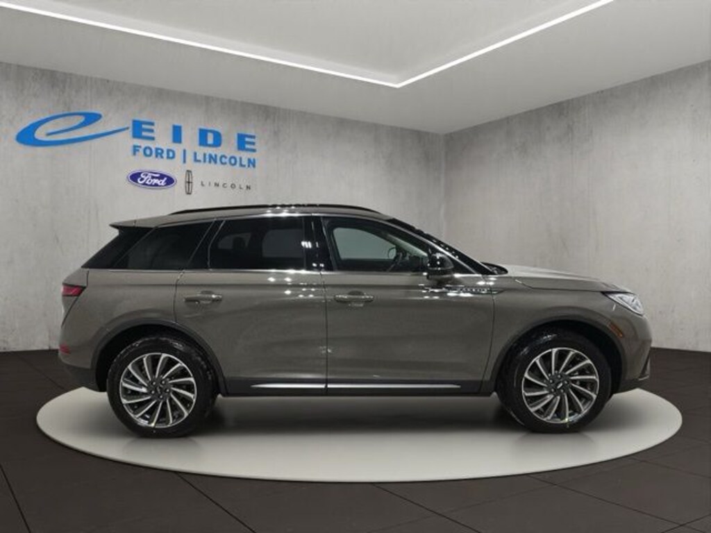 New 2026 Lincoln Corsair Reserve SUV