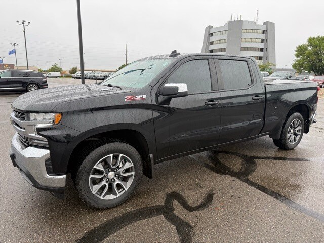 2021 Chevrolet Silverado 1500 LT Trail Boss photo 2