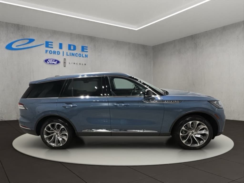 New 2026 Lincoln Aviator Reserve SUV