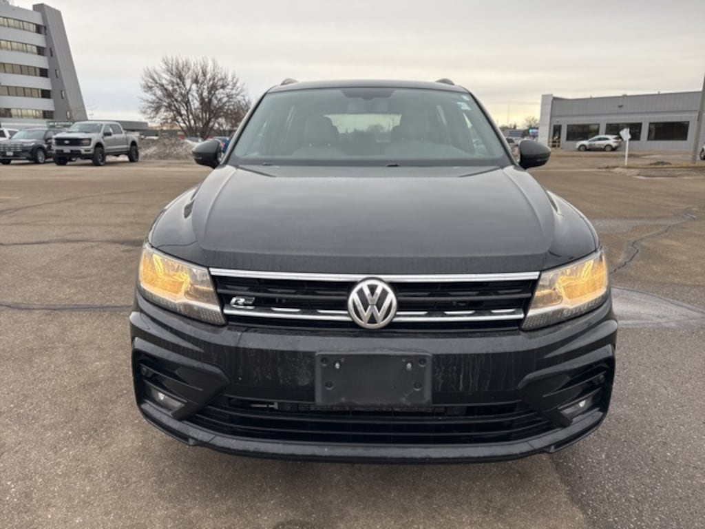 Used 2020 Volkswagen Tiguan 2.0T SE R-Line Black SUV