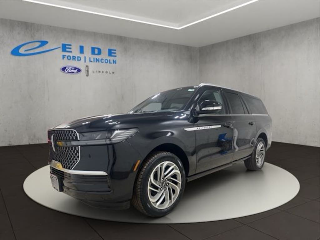 New 2026 Lincoln Navigator L Reserve SUV