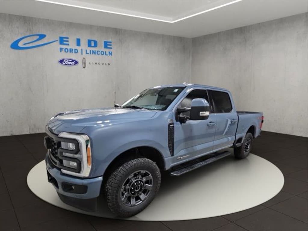 Used 2023 Ford F-250SD Lariat Truck