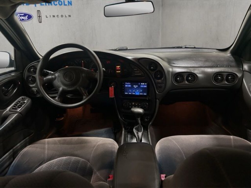 Used 2004 Pontiac Bonneville SE Sedan