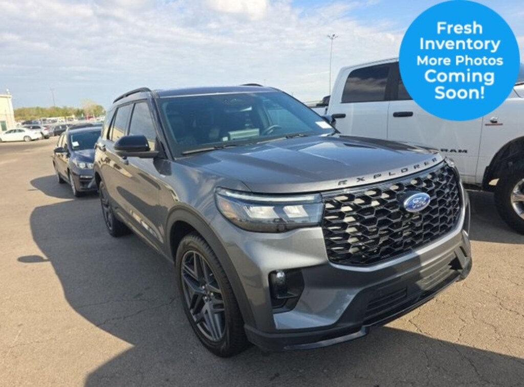 Used 2025 Ford Explorer ST-Line SUV