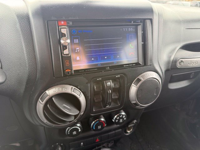 Used 2013 Jeep Wrangler Unlimited Sport SUV