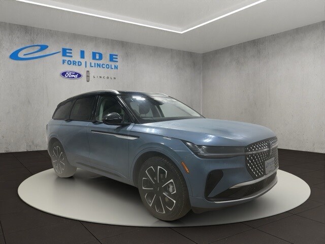 2026 Lincoln Nautilus Reserve's photo