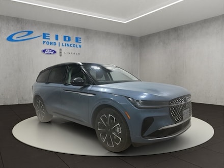 2026 Lincoln Nautilus Reserve SUV