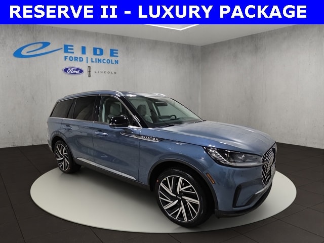 2026 Lincoln Aviator Reserve's photo