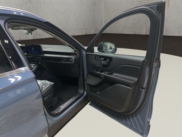 2026 Lincoln Aviator Reserve - Photo 17