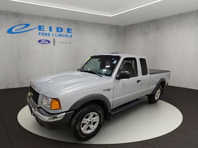 2003 Ford Ranger XLT photo 2