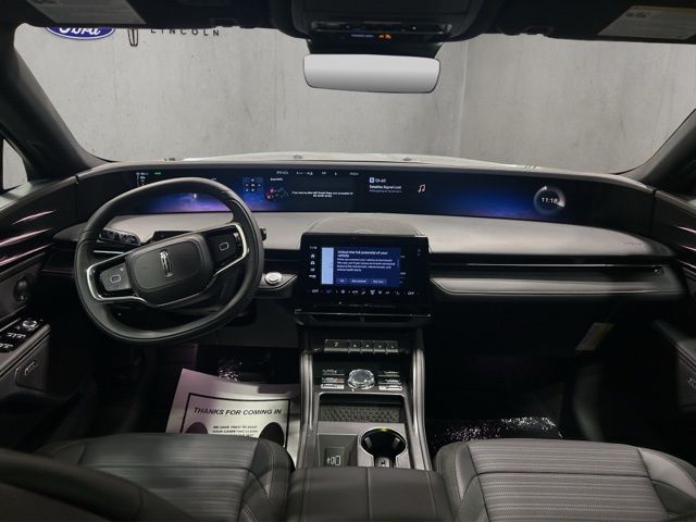 2025 Lincoln Nautilus Reserve - Photo 11