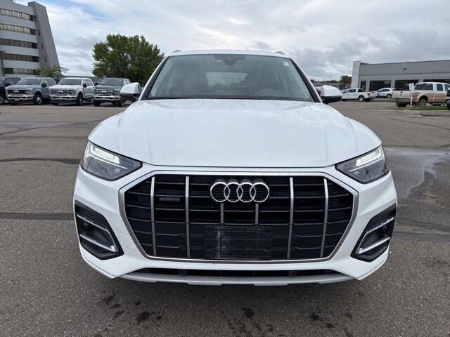 2021 Audi Q5 45 Premium photo 3