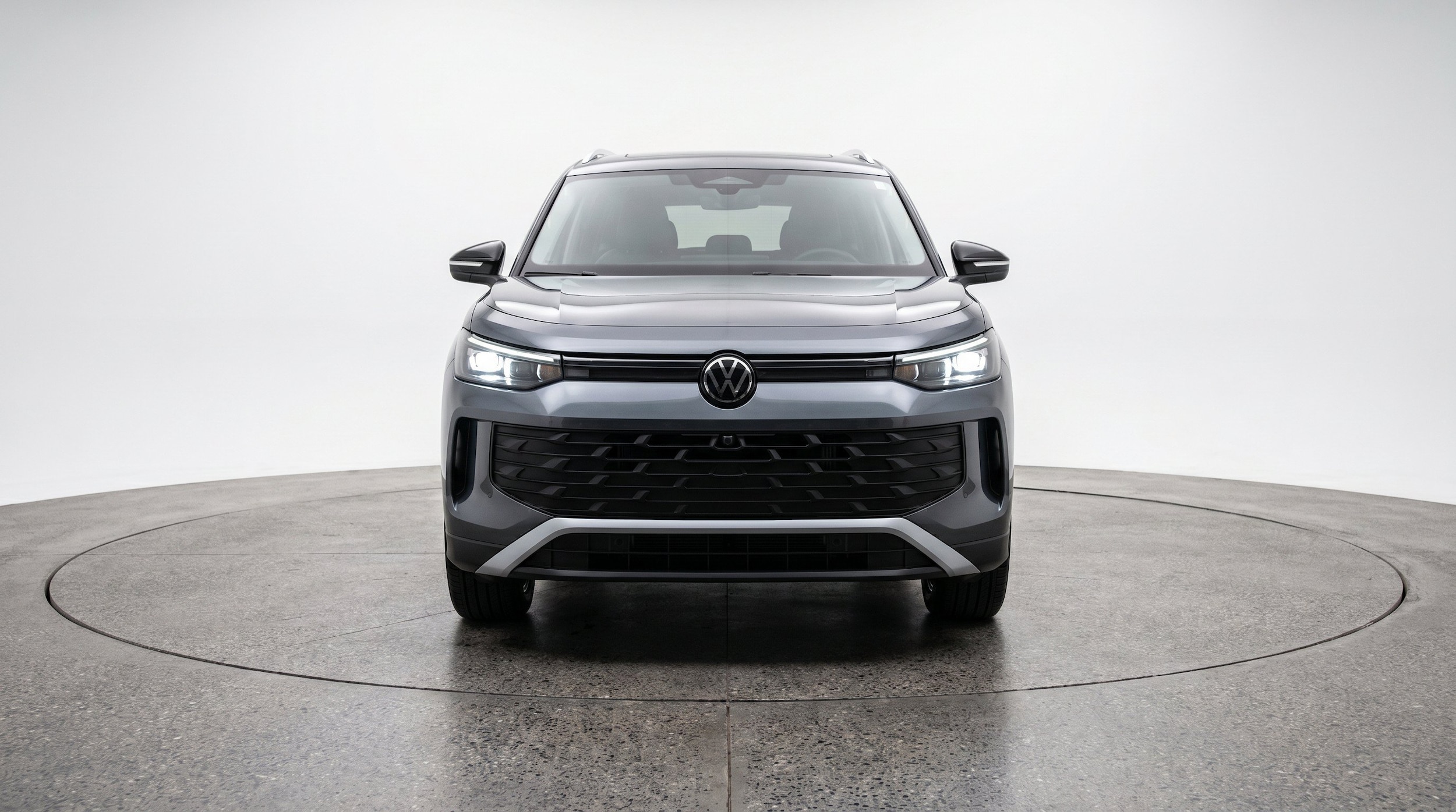 Thumbnail: 2026 Volkswagen Tiguan - 2