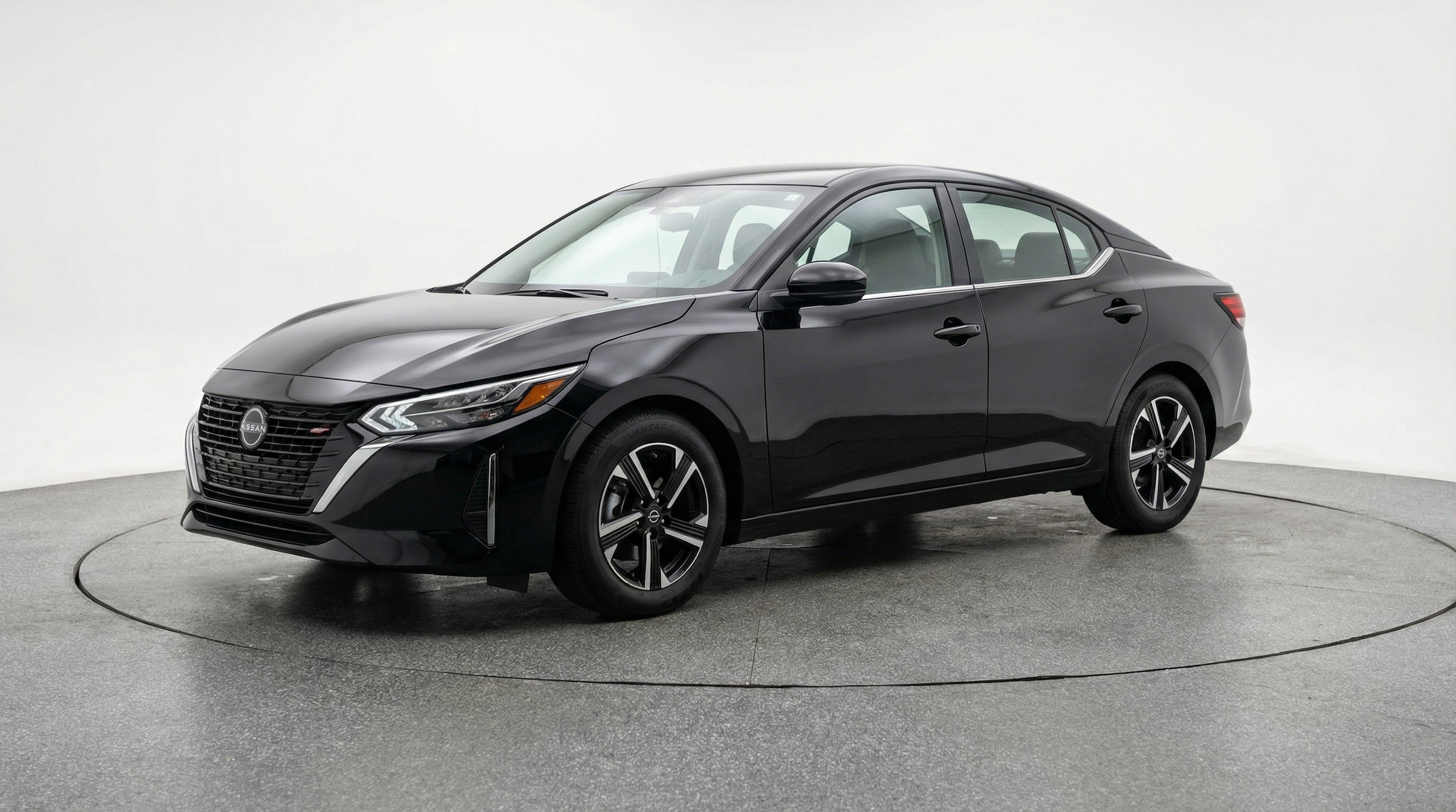 Thumbnail: 2025 Nissan Sentra - 3