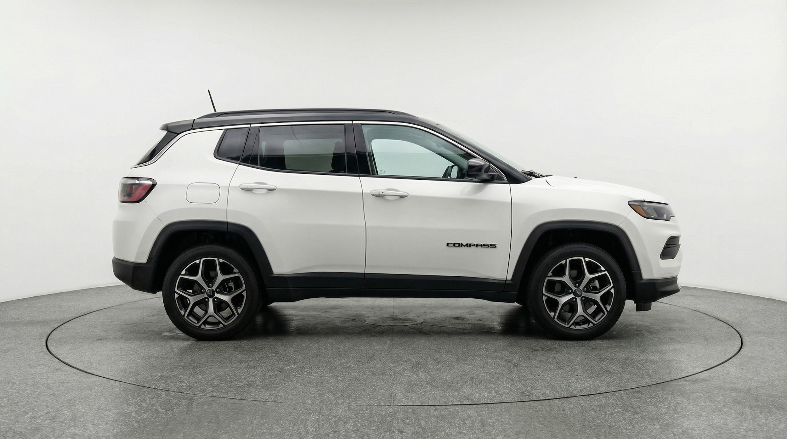 Thumbnail: 2025 Jeep Compass - 8