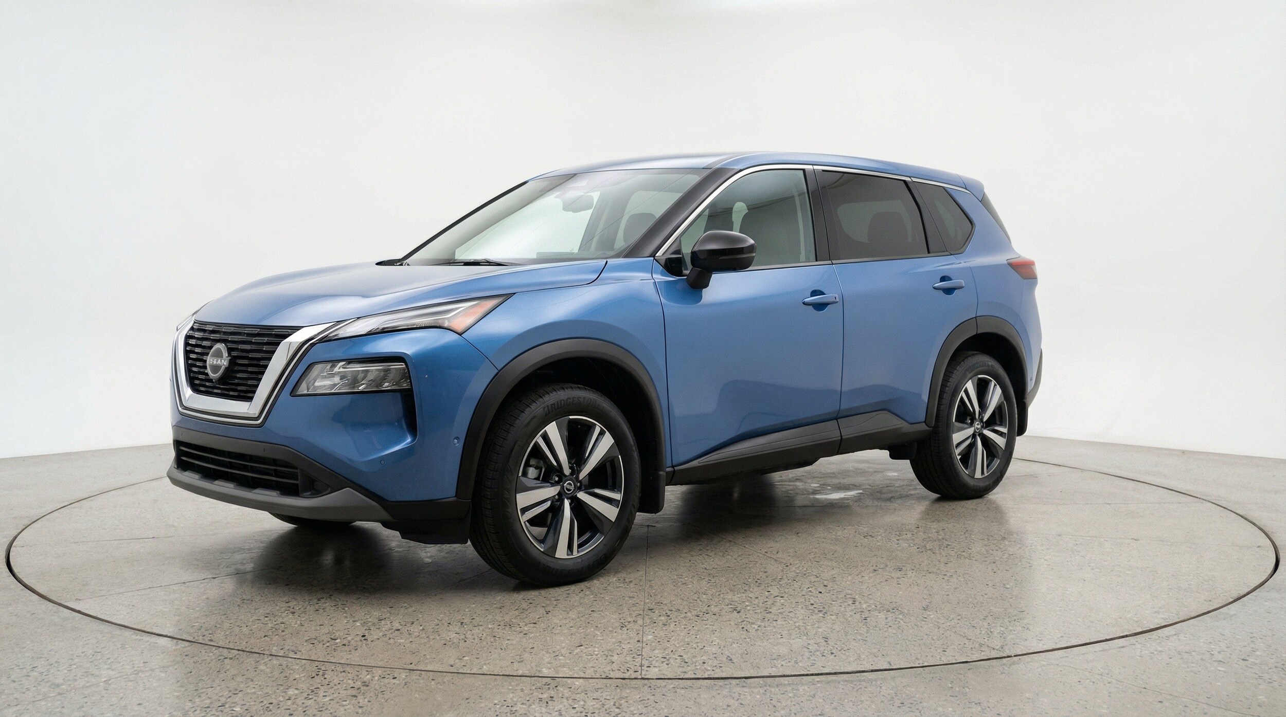 Thumbnail: 2026 Nissan Rogue - 3