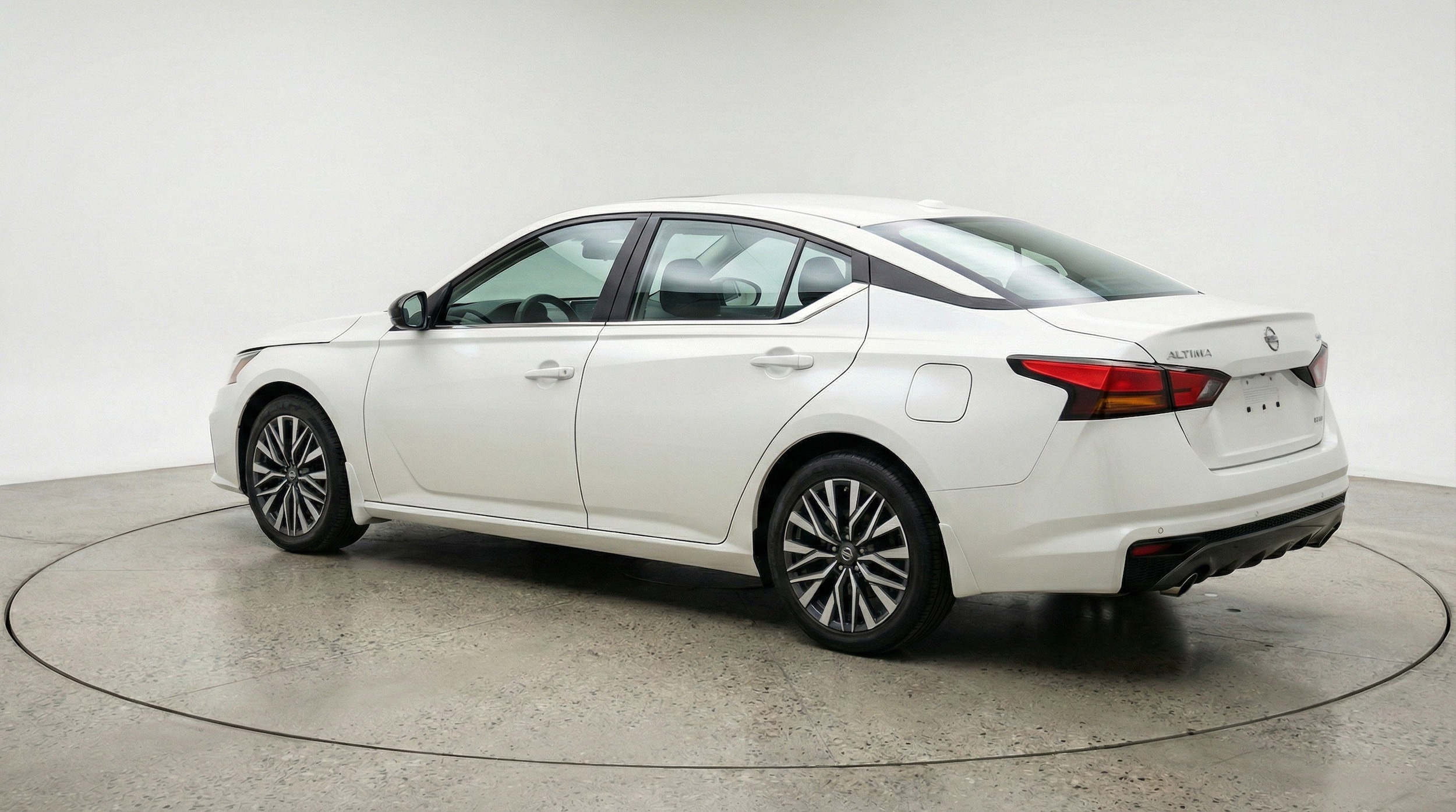 Thumbnail: 2025 Nissan Altima - 6