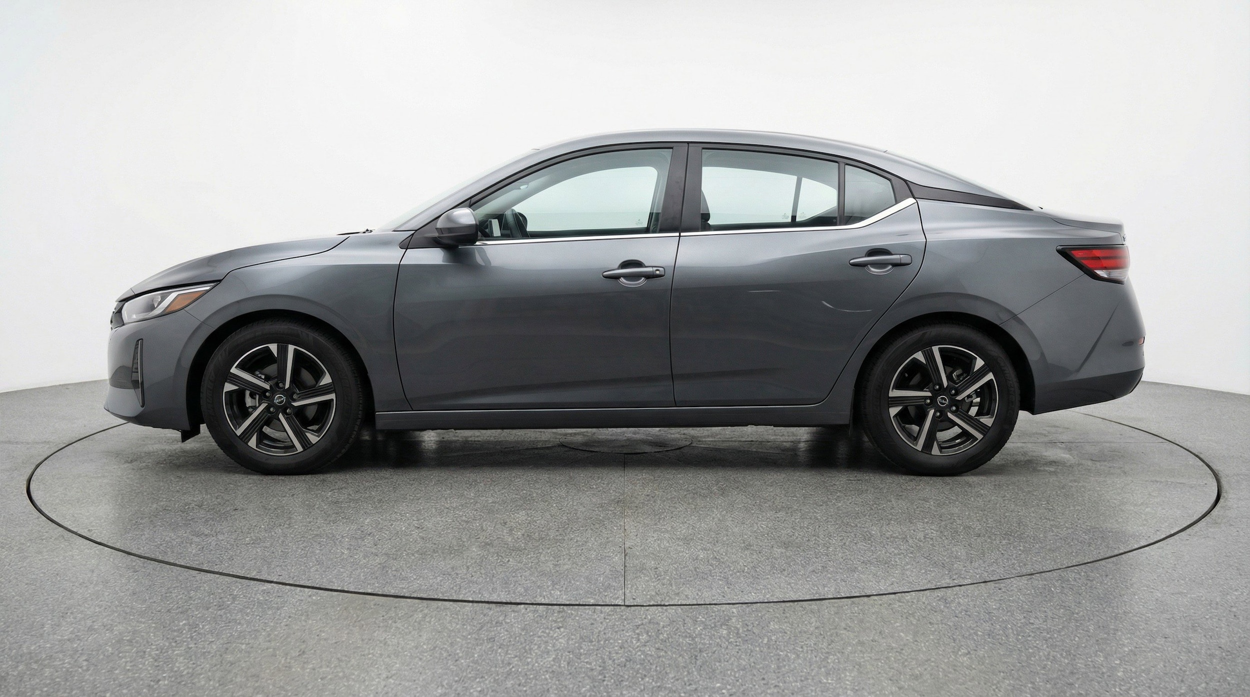 Thumbnail: 2025 Nissan Sentra - 5