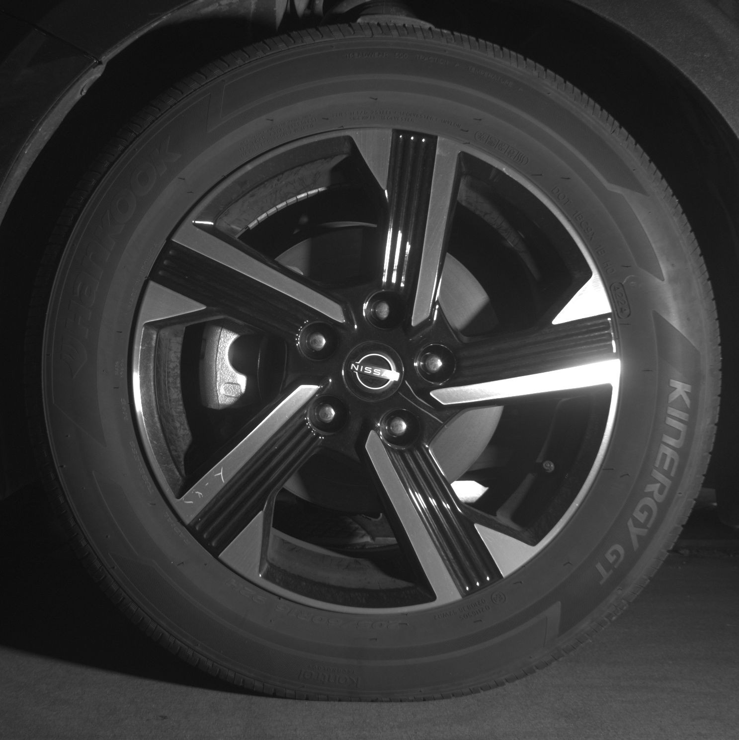 Thumbnail: 2025 Nissan Sentra - 9