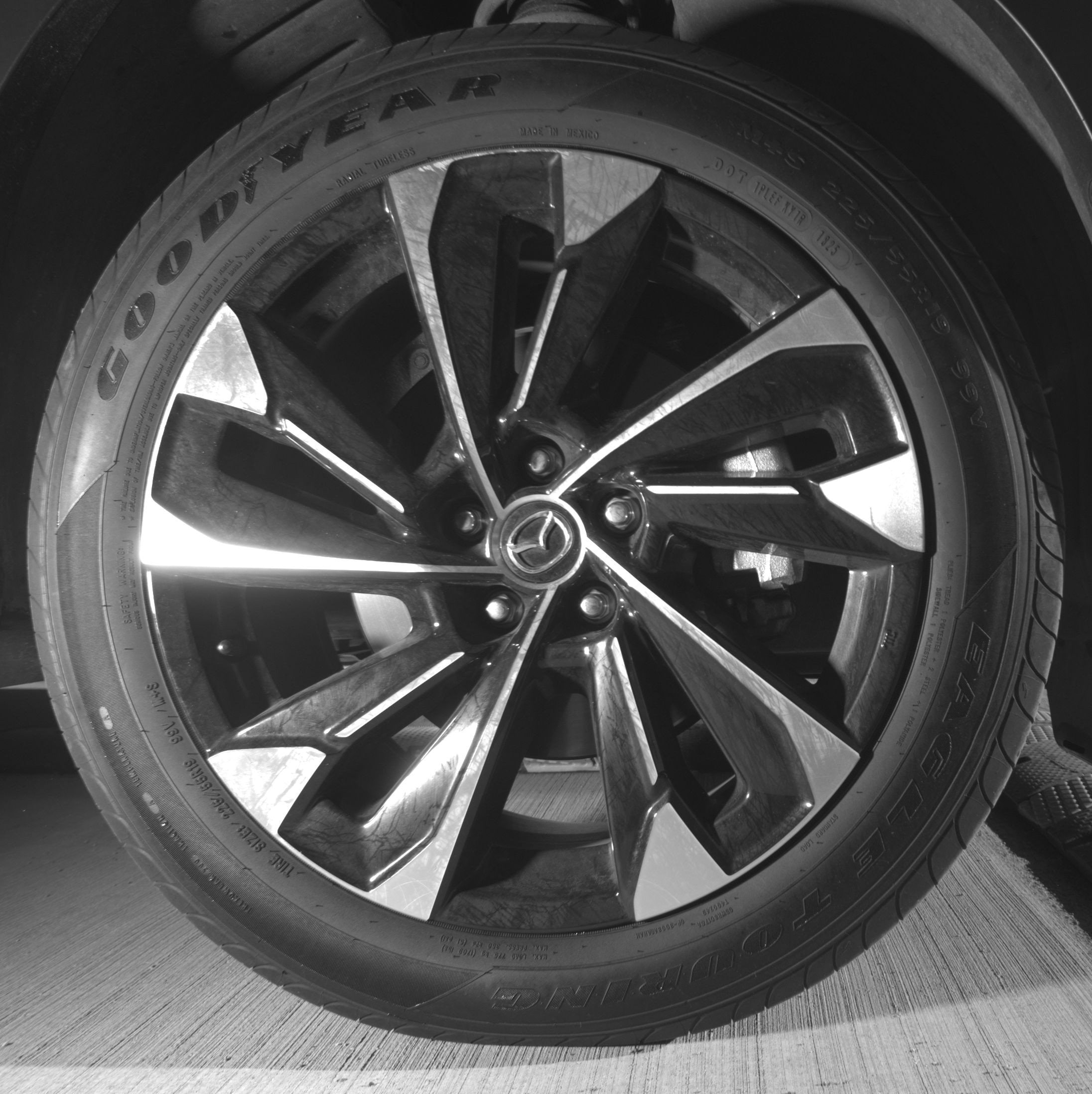 Thumbnail: 2025 Mazda CX-50 - 13