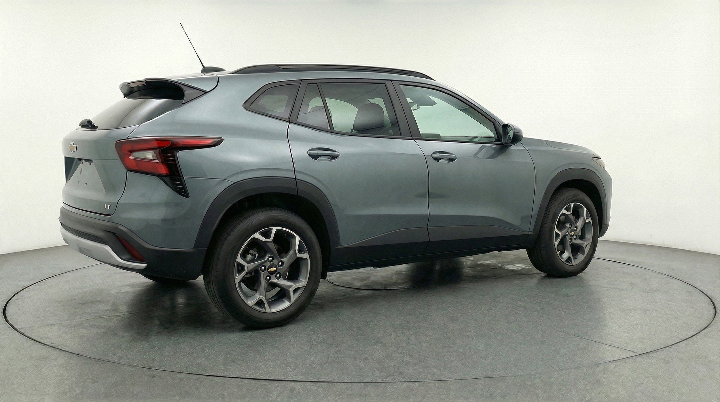 Thumbnail: 2025 Chevrolet Trax - 9