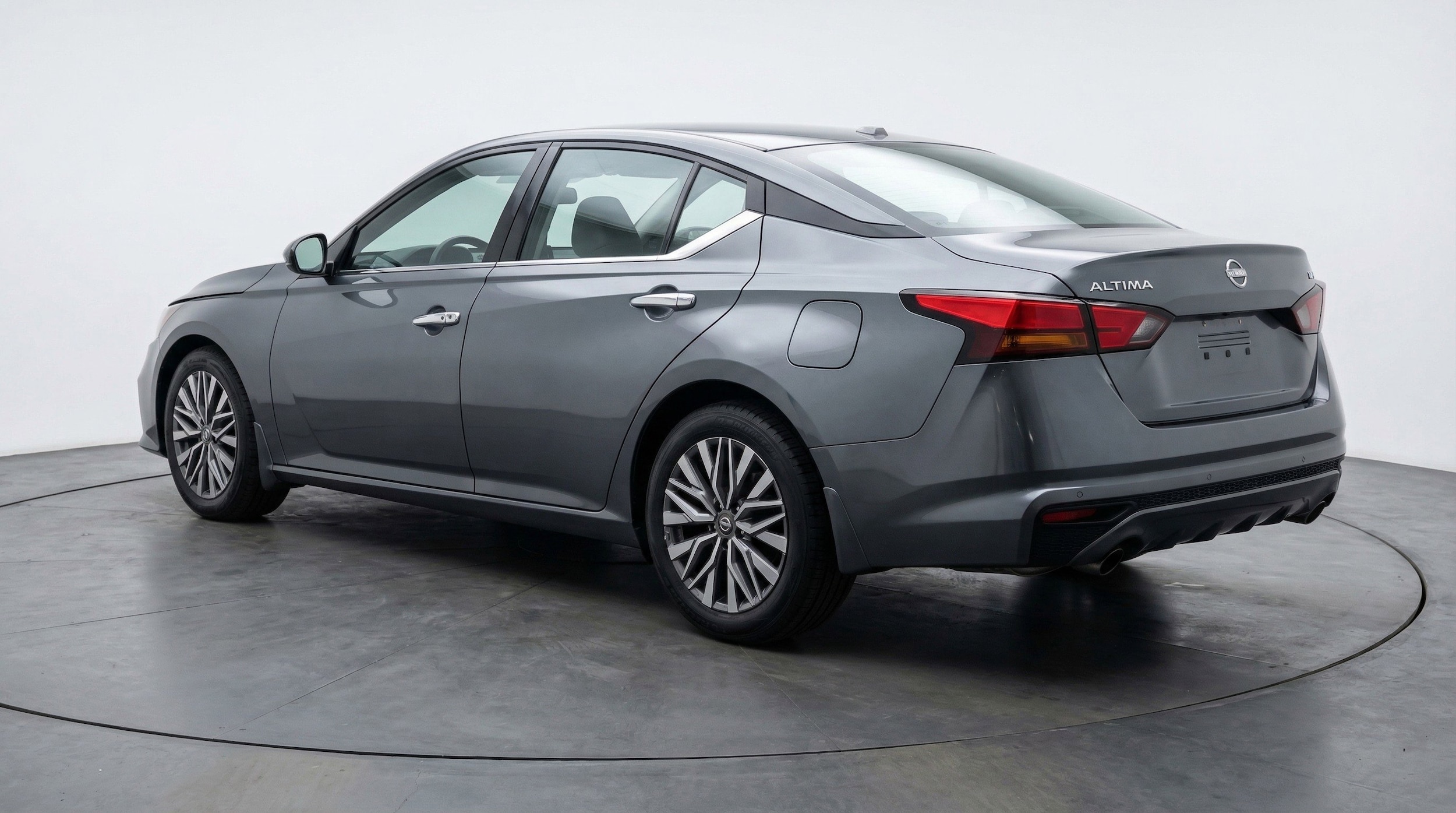 Thumbnail: 2025 Nissan Altima - 6