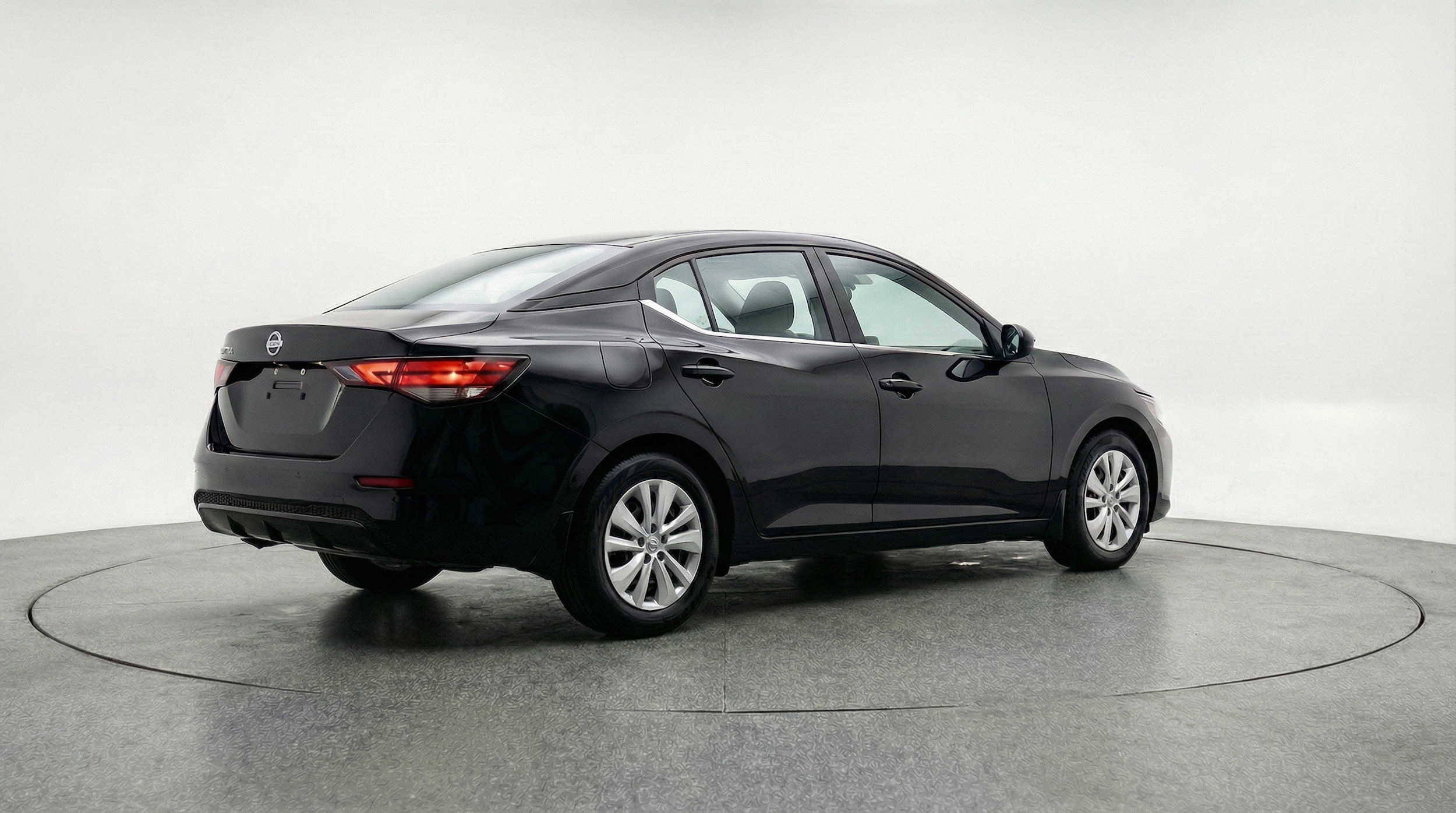 Thumbnail: 2025 Nissan Sentra - 9