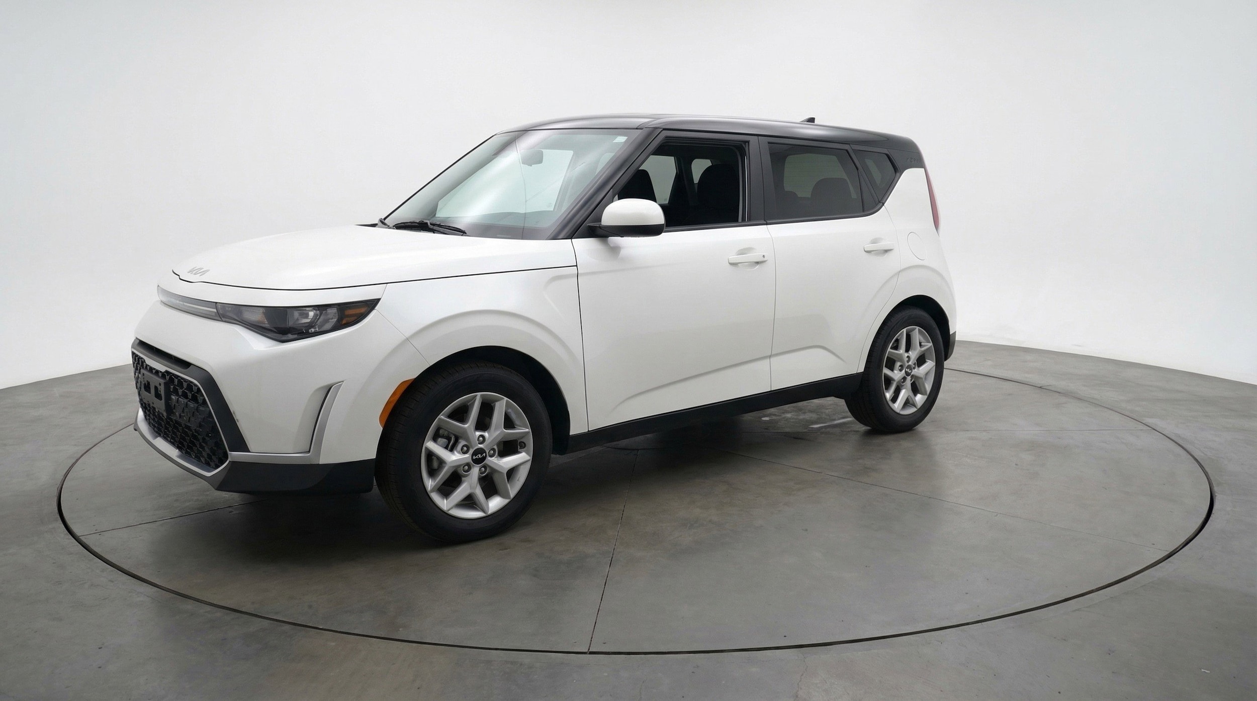 Thumbnail: 2025 Kia Soul - 3