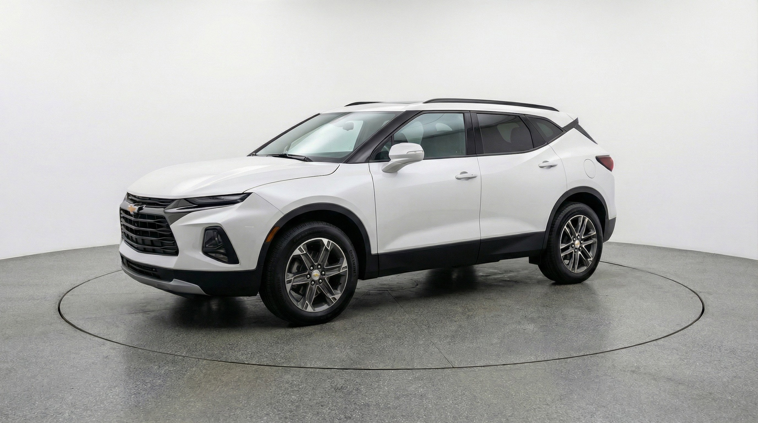 Thumbnail: 2025 Chevrolet Blazer - 3