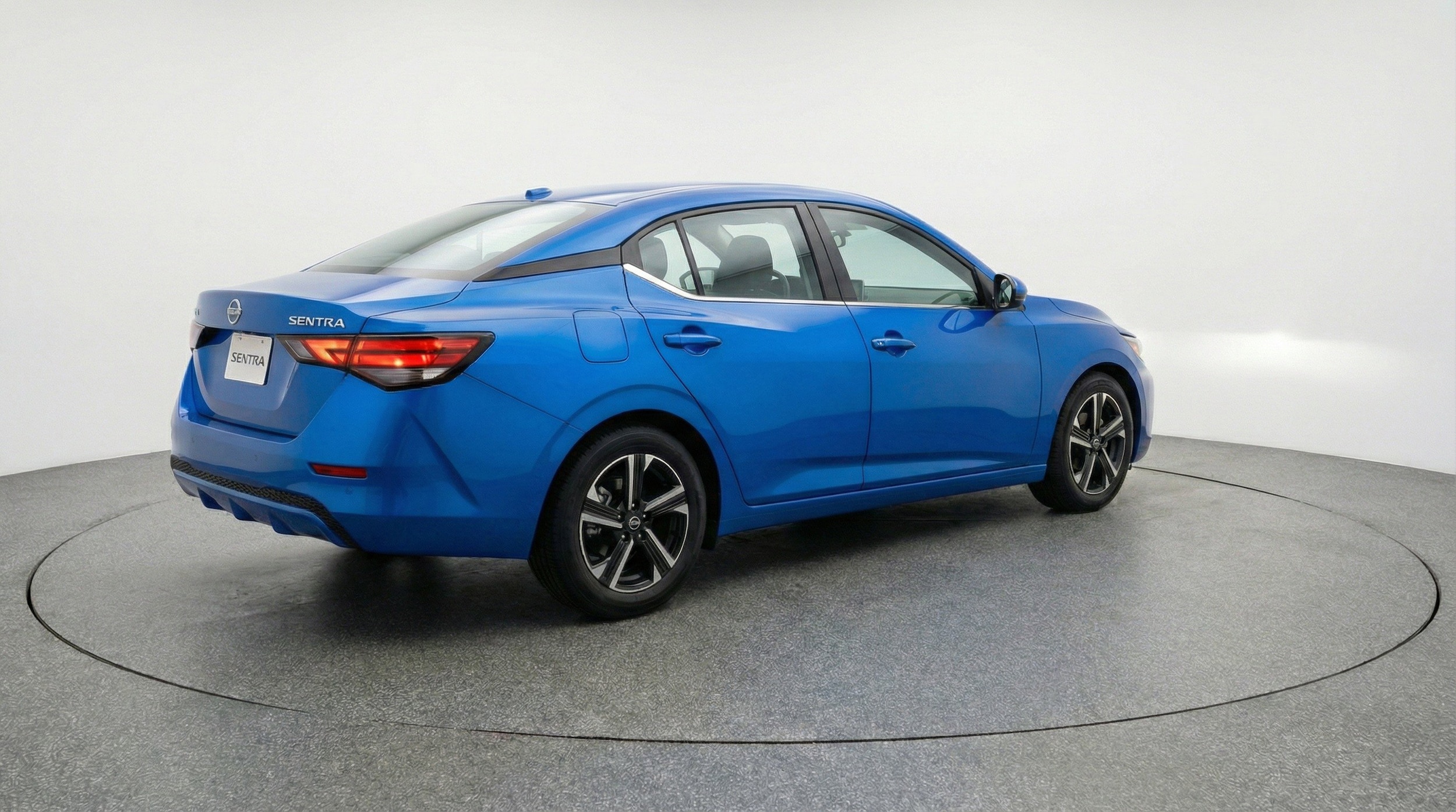 Thumbnail: 2025 Nissan Sentra - 9