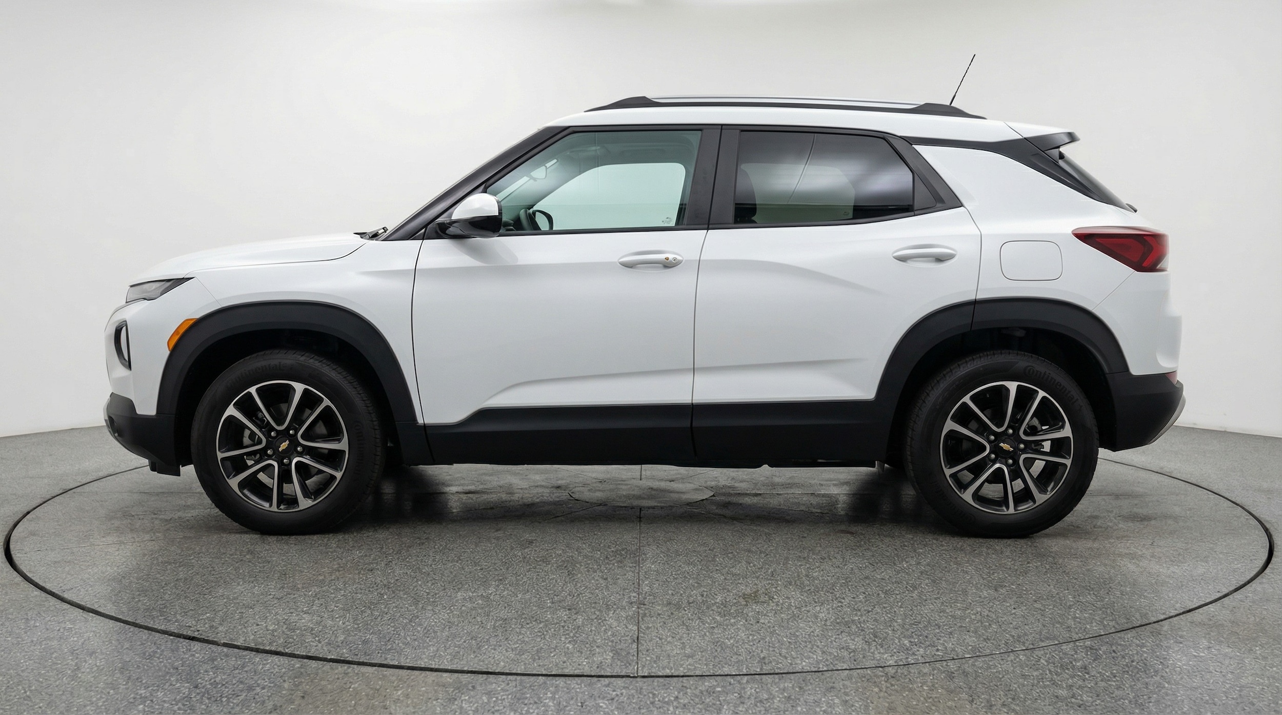 Thumbnail: 2025 Chevrolet TrailBlazer - 4