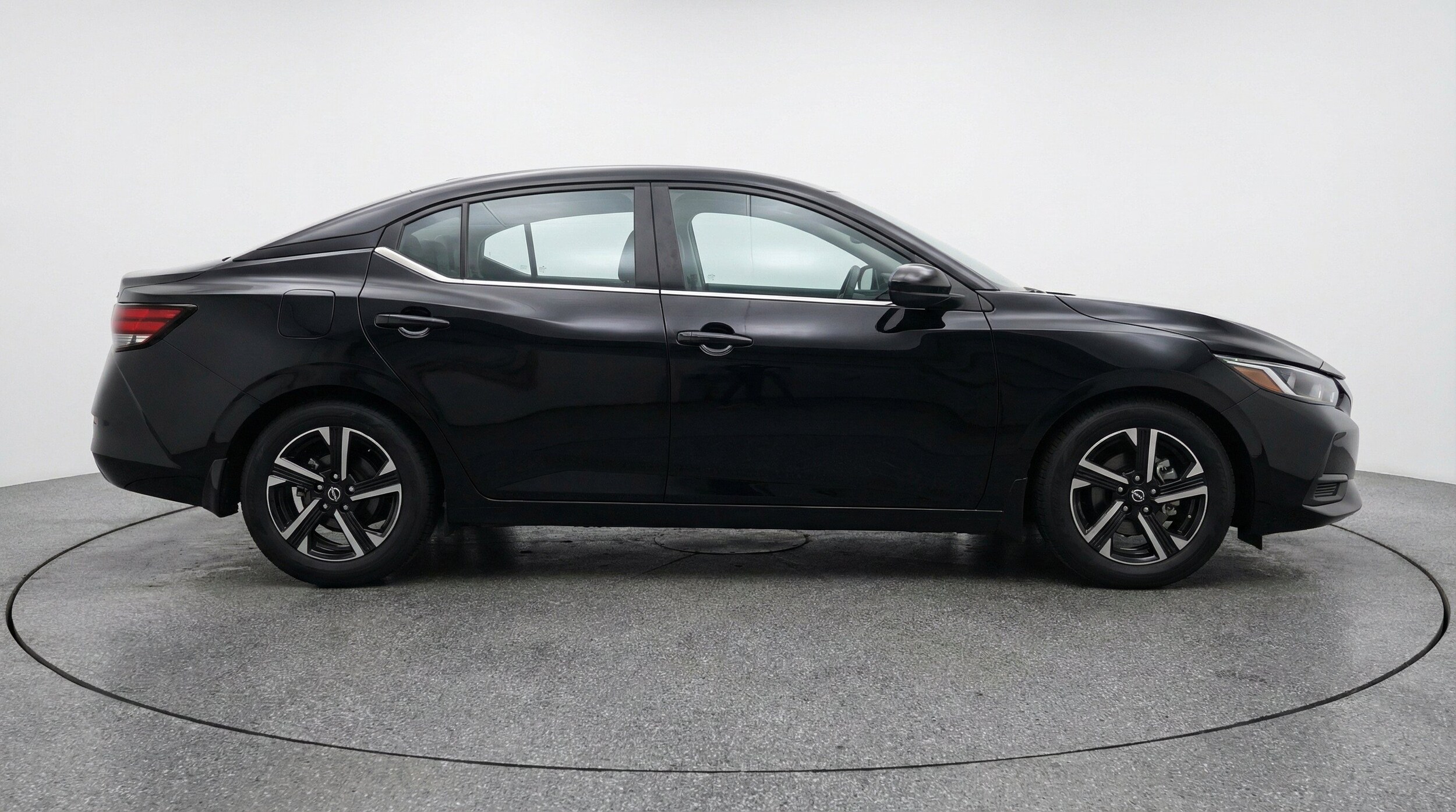 Thumbnail: 2025 Nissan Sentra - 11