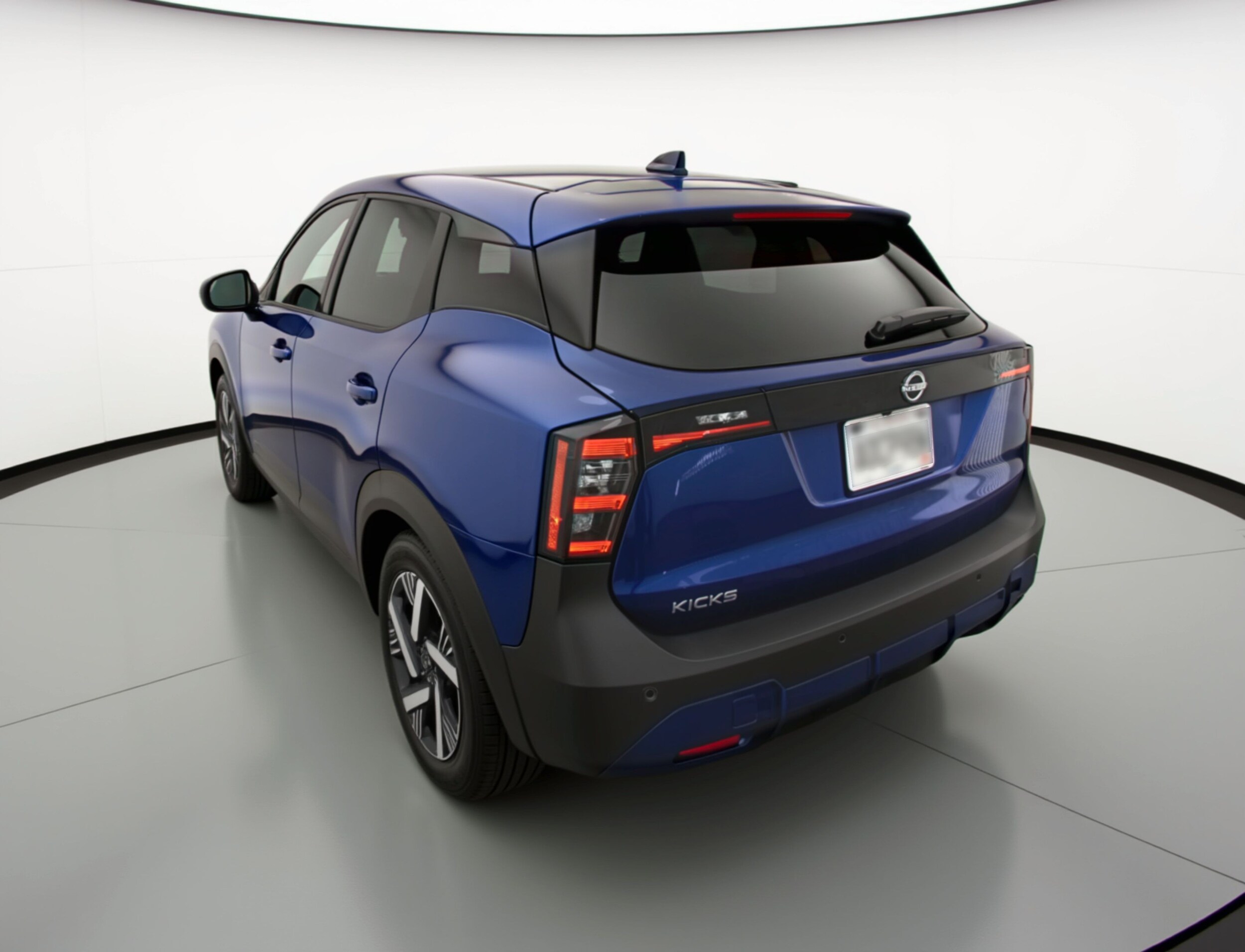 Thumbnail: 2025 Nissan Kicks - 5