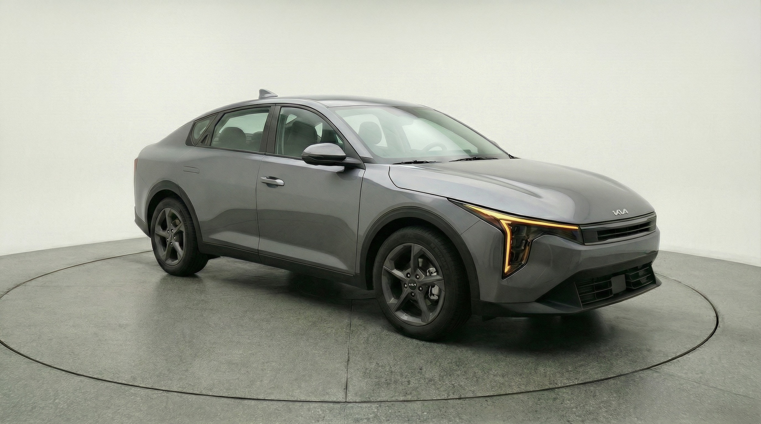 Thumbnail: 2025 Kia K4 - 1