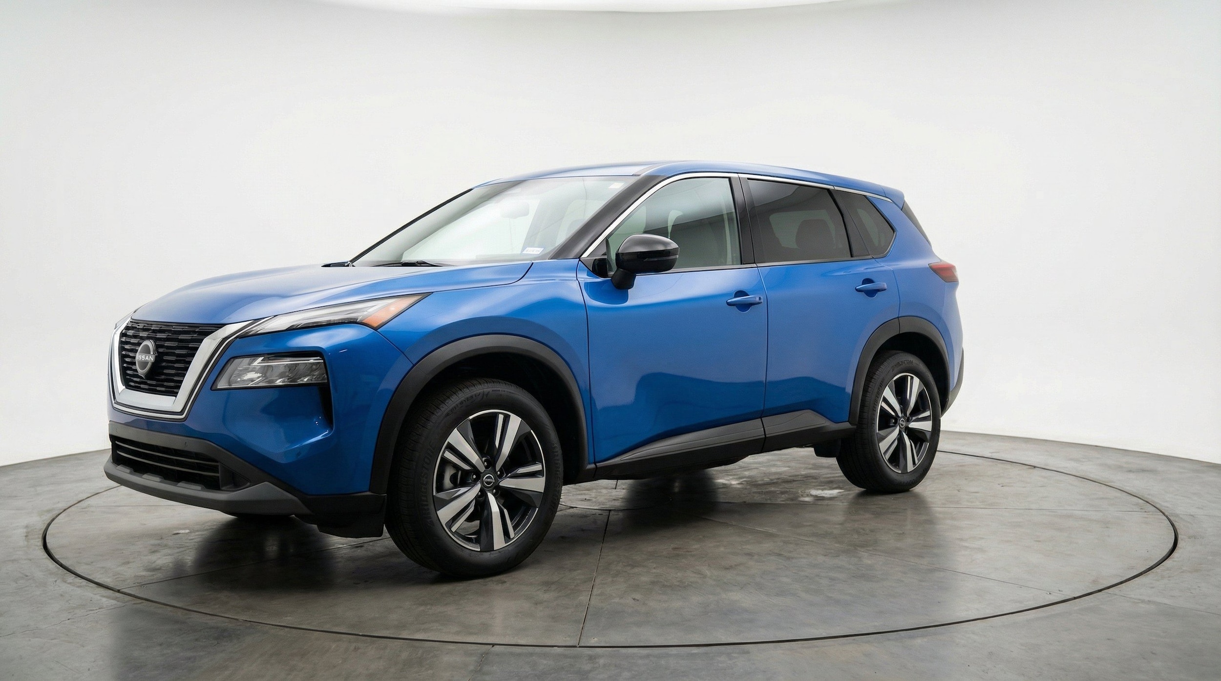 Thumbnail: 2026 Nissan Rogue - 3
