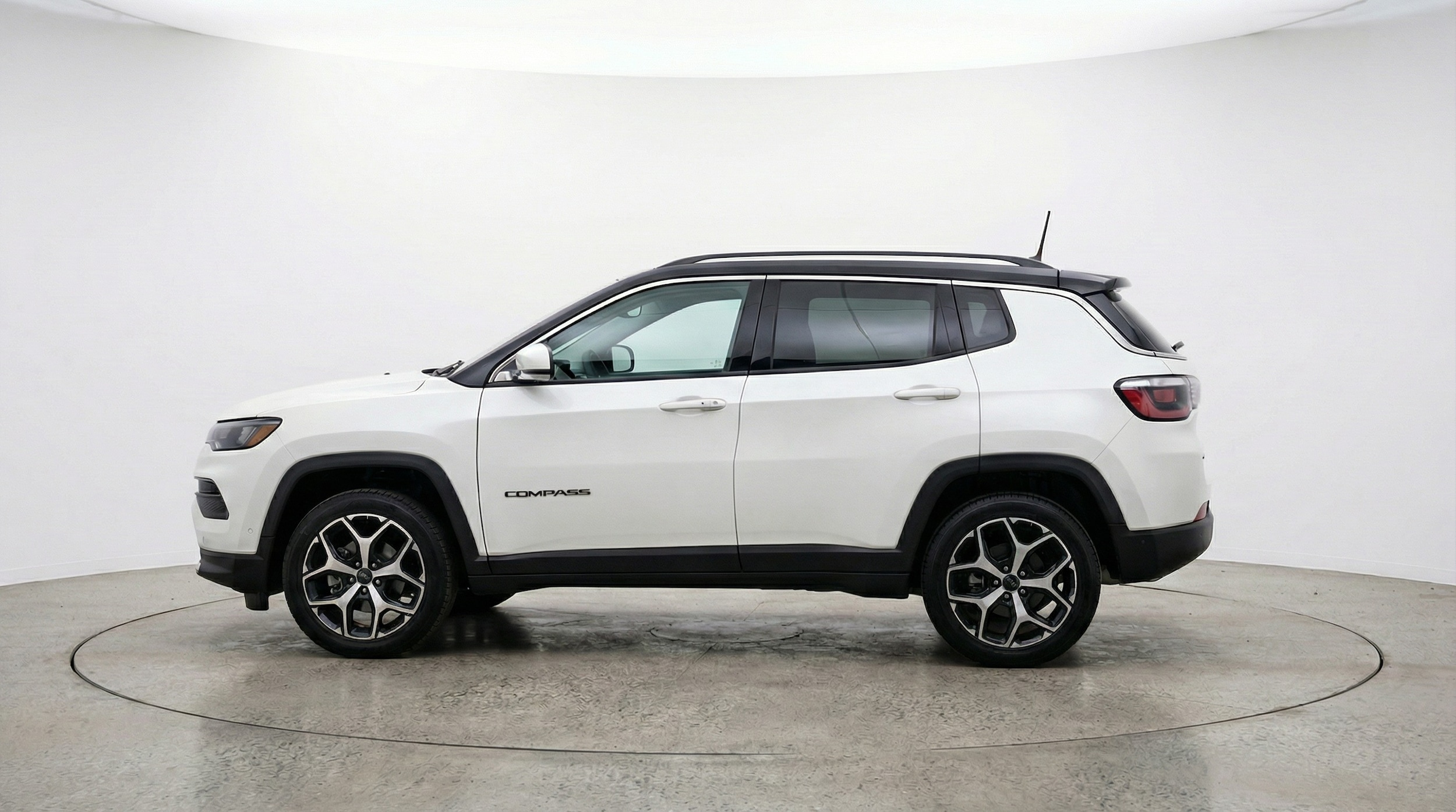 Thumbnail: 2025 Jeep Compass - 4