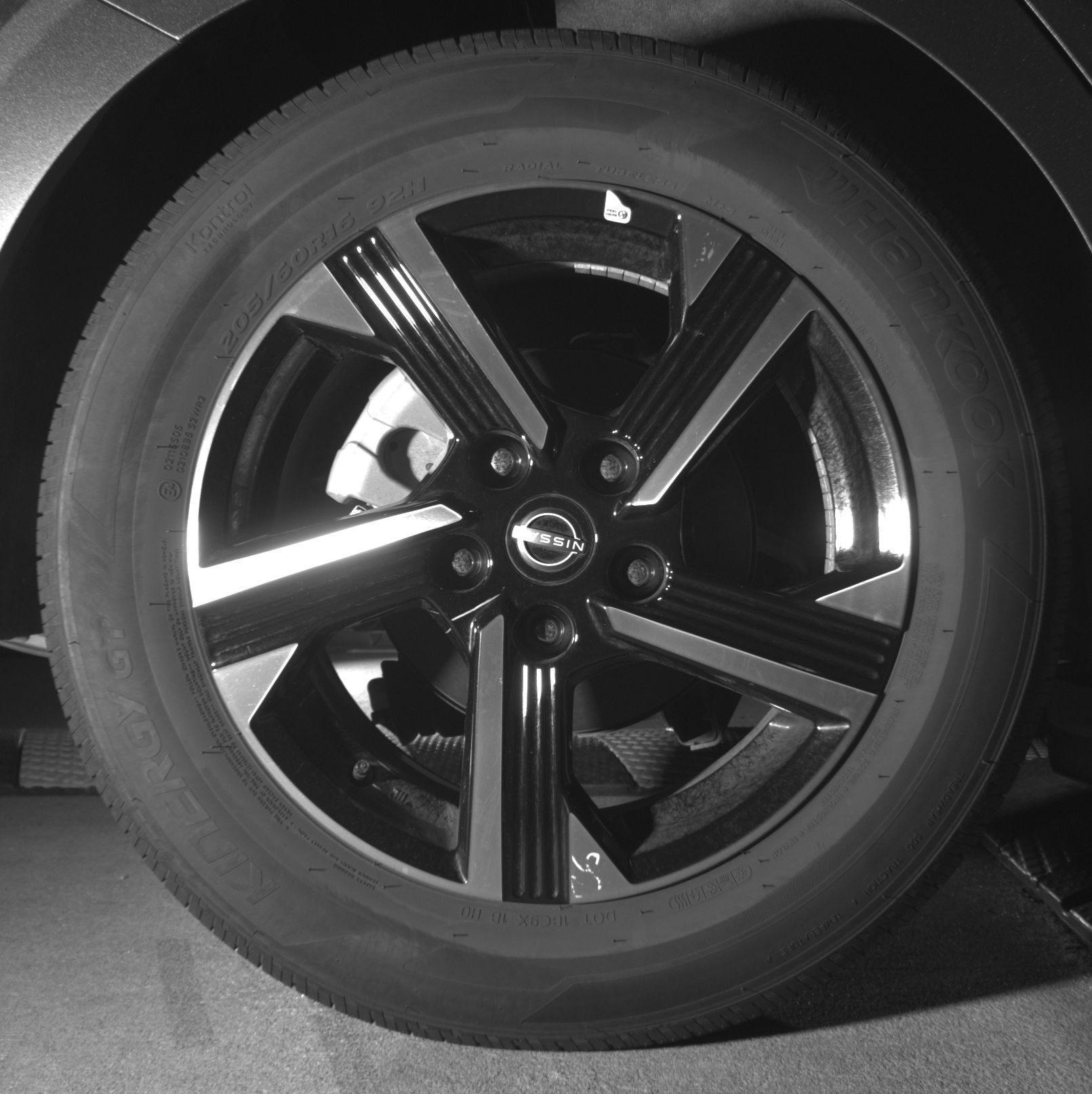 Thumbnail: 2025 Nissan Sentra - 12