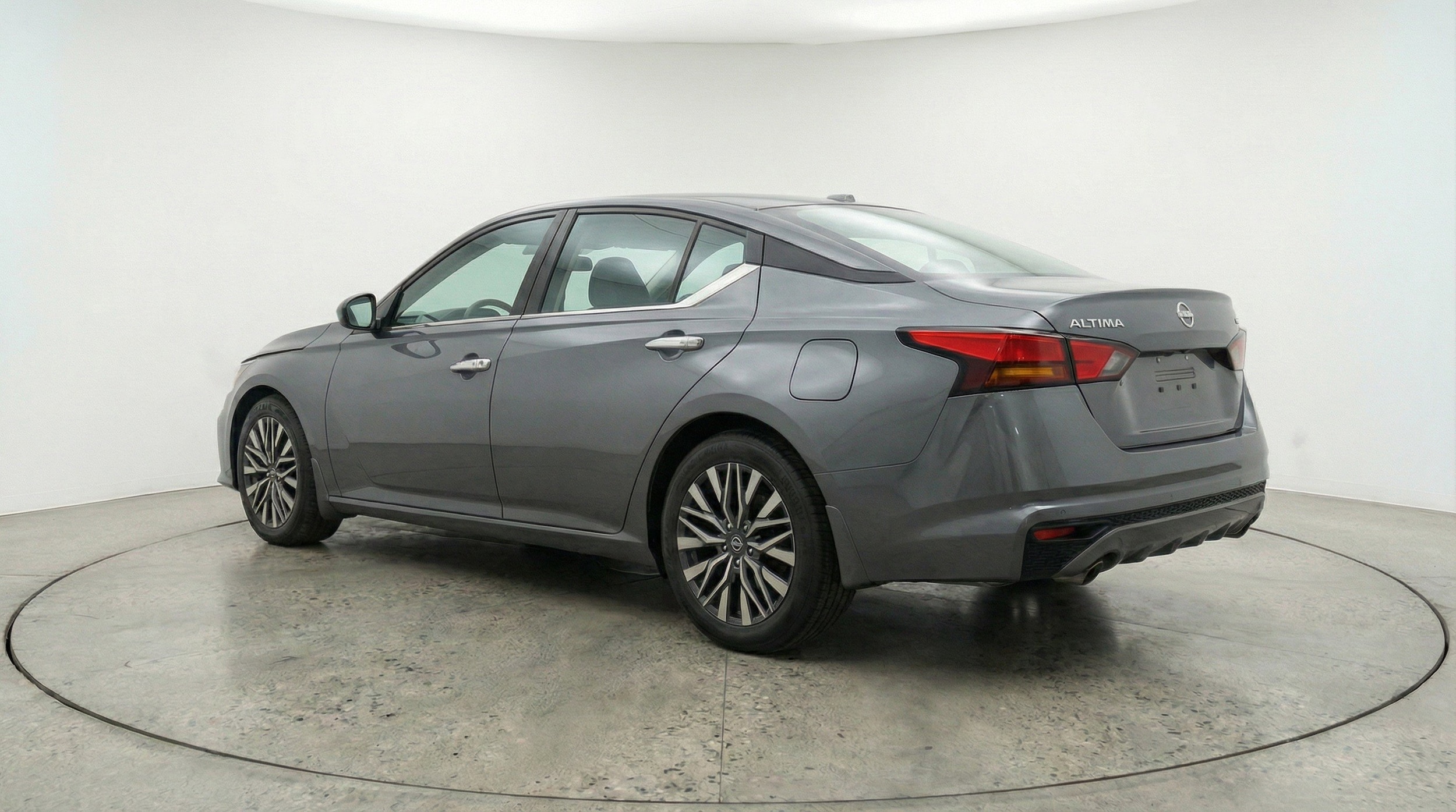 Thumbnail: 2025 Nissan Altima - 6