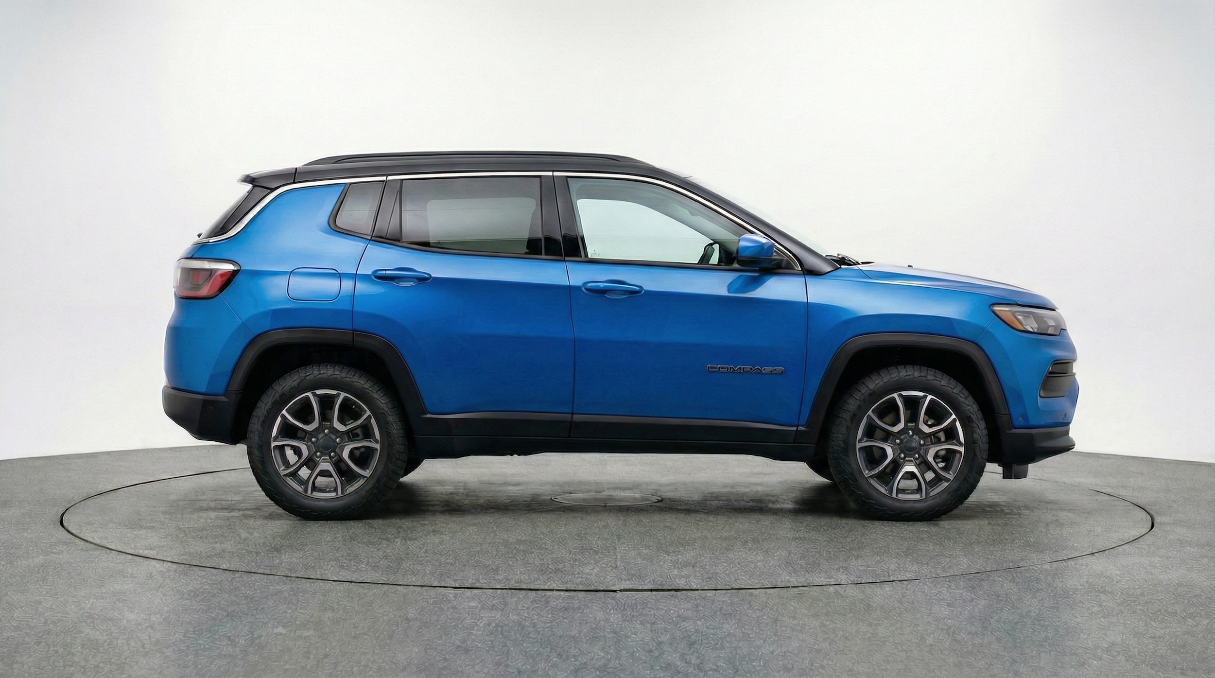 Thumbnail: 2025 Jeep Compass - 8