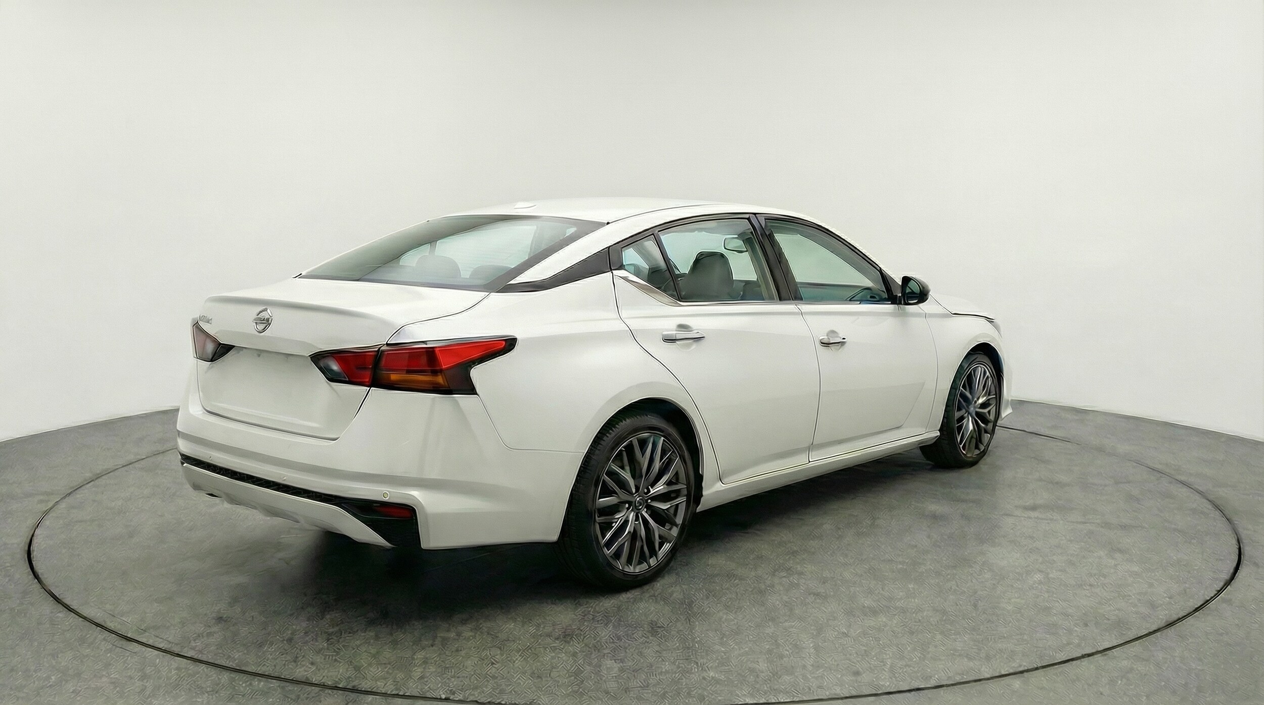 Thumbnail: 2025 Nissan Altima - 7