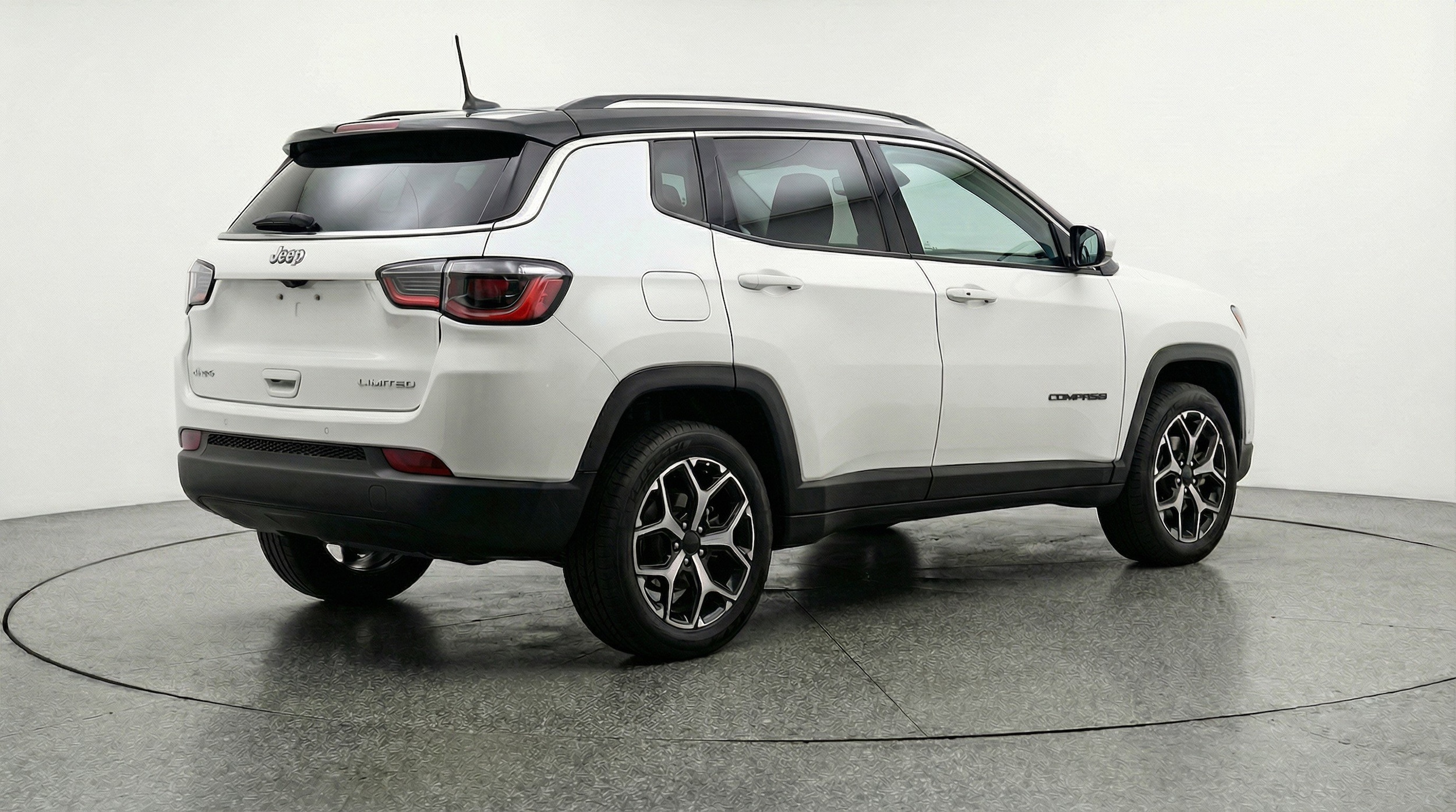 Thumbnail: 2025 Jeep Compass - 9