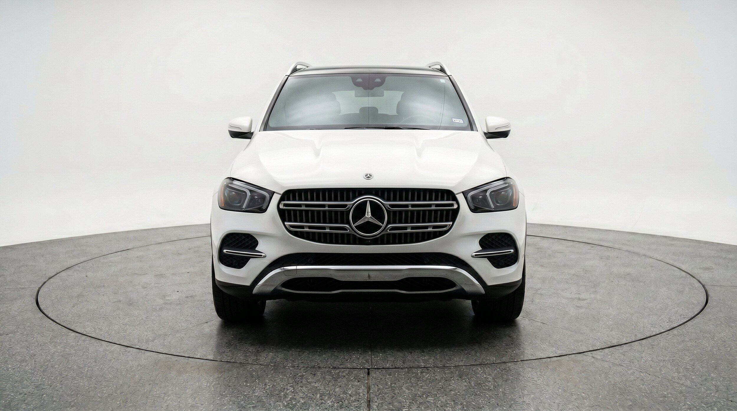 Thumbnail: 2026 Mercedes-Benz GLE - 2