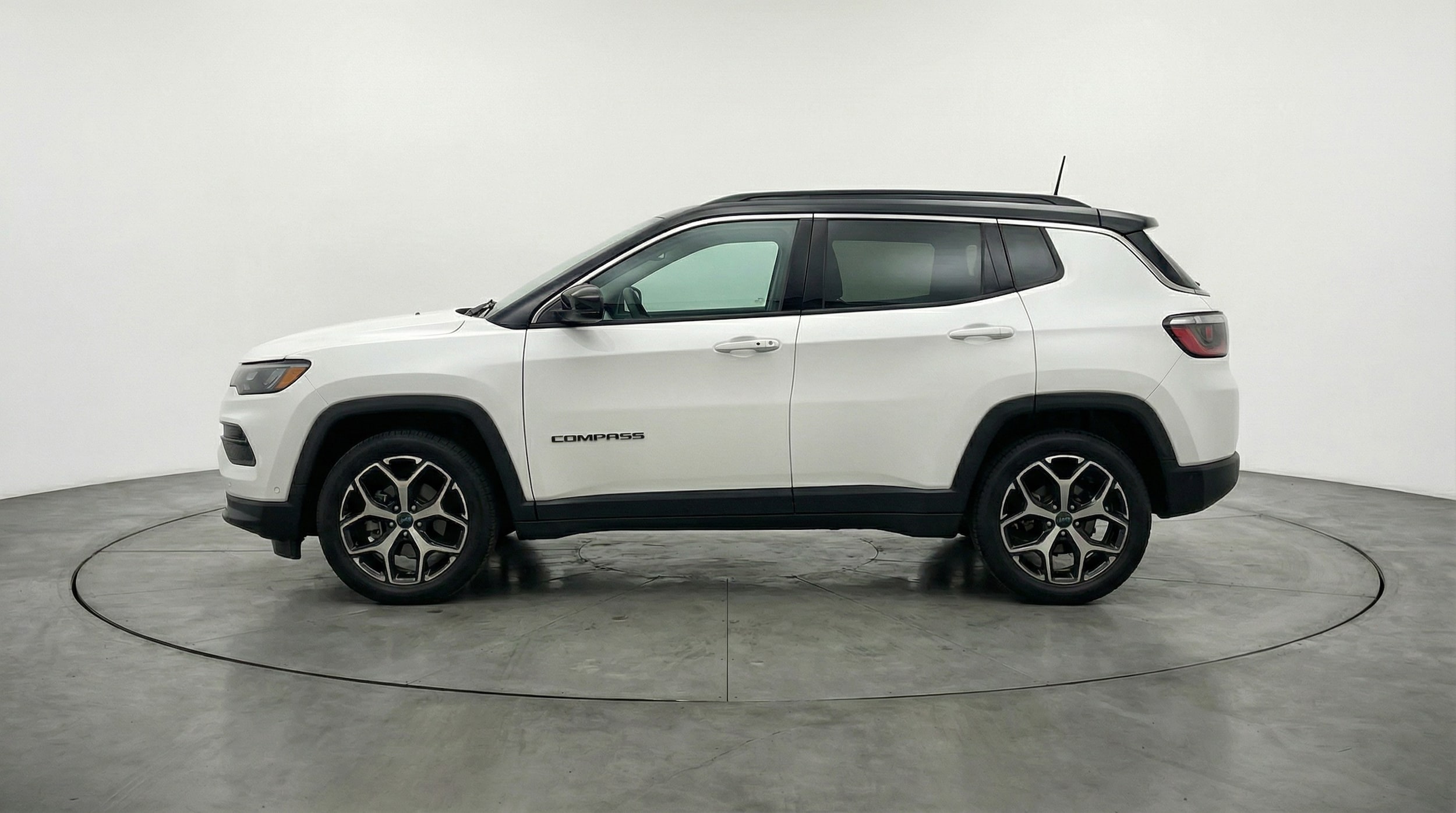 Thumbnail: 2025 Jeep Compass - 4