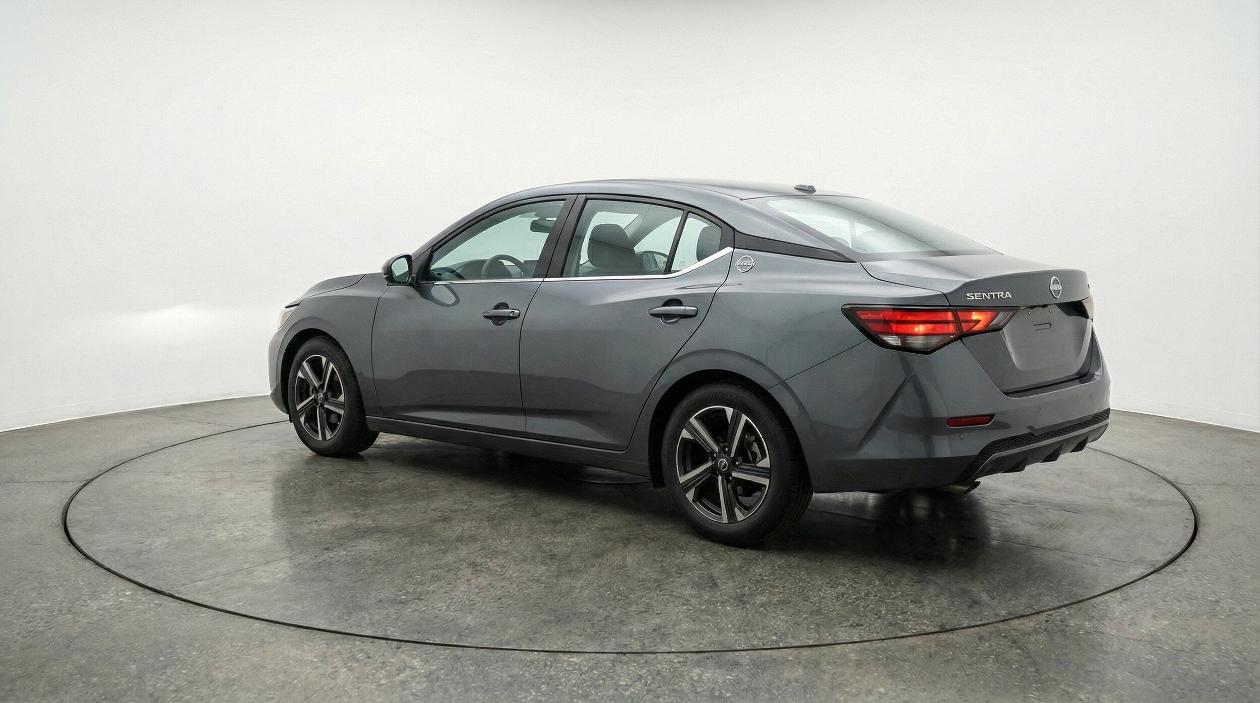 Thumbnail: 2025 Nissan Sentra - 5