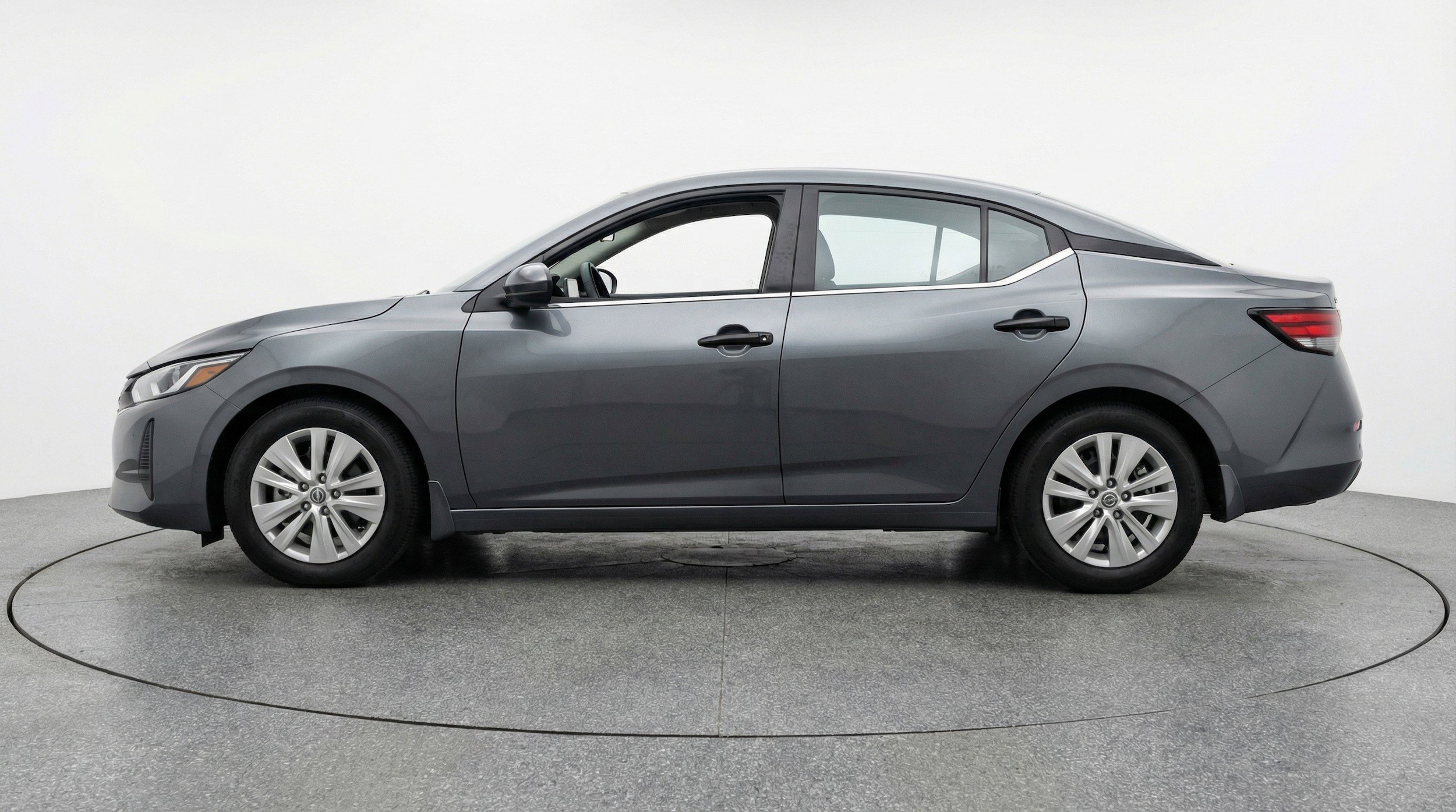 Thumbnail: 2025 Nissan Sentra - 5