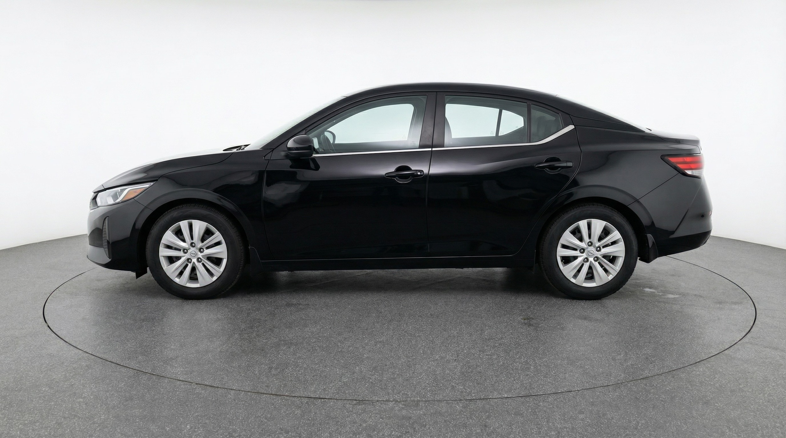 Thumbnail: 2025 Nissan Sentra - 4