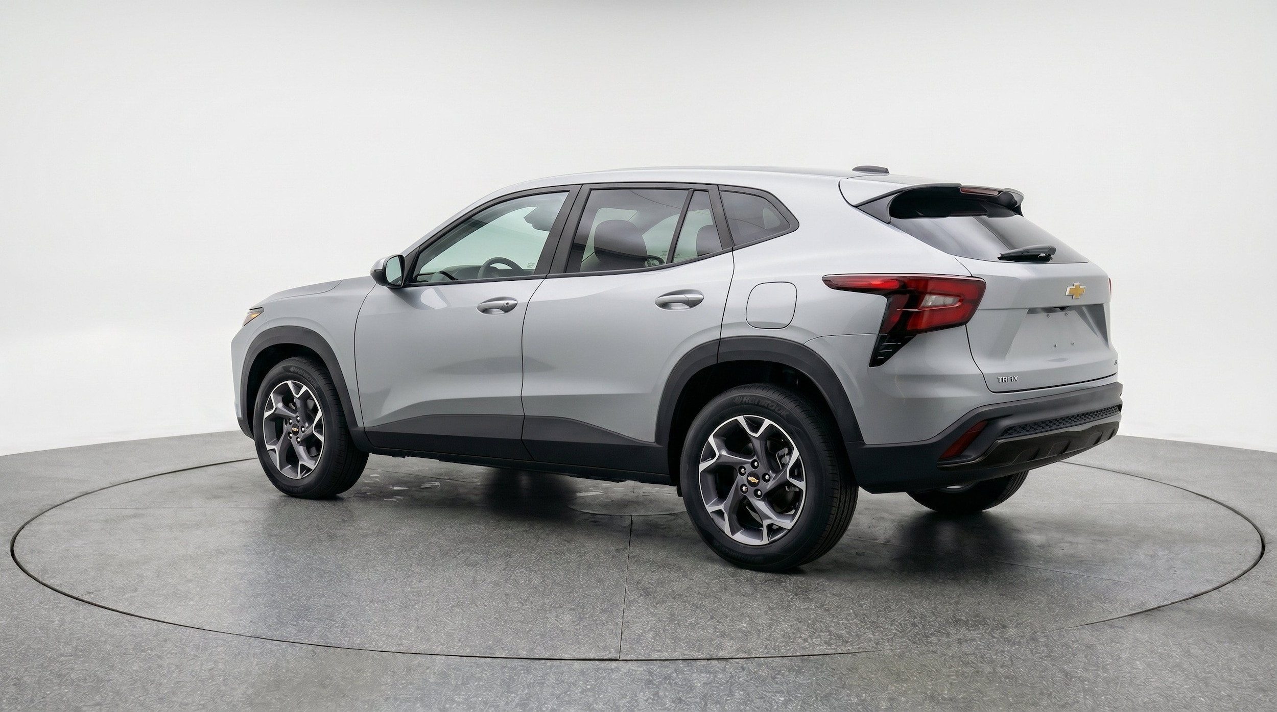 Thumbnail: 2025 Chevrolet Trax - 6